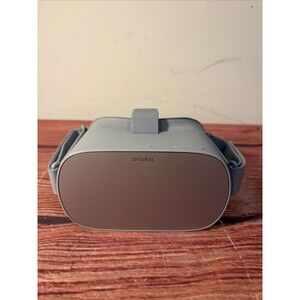 Oculus Go Standalone Virtual Reality Headset 32GB Gray Bluetooth Wireless